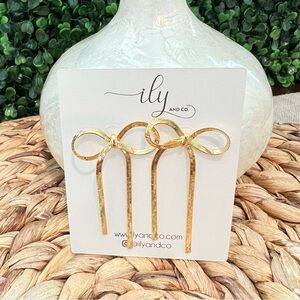 New Herringbone Bow Stud Earrings | Snake Chain | Lightweight | Gold Dipped